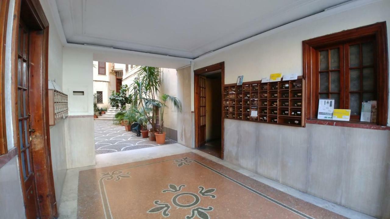 Angoletto Di Trastevere 罗马 外观 照片